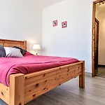 Cozy In Méjannes-le-Clap