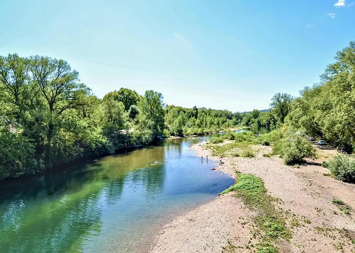 Beautiful In * Méjannes-le-Clap